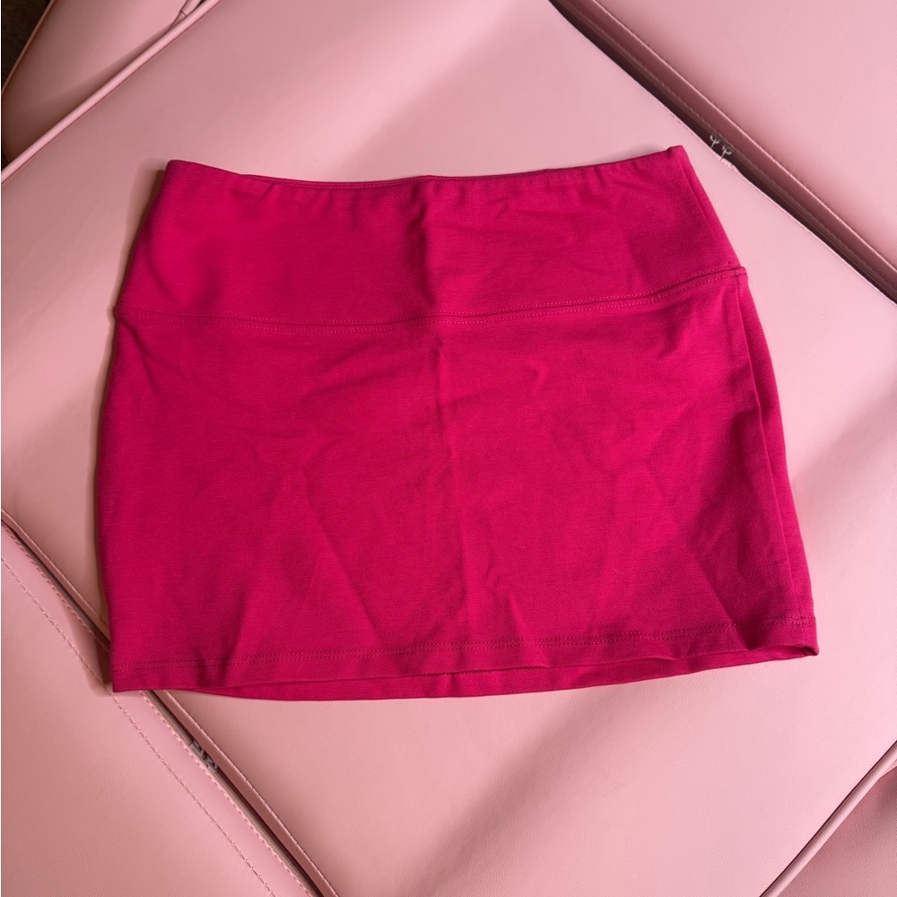 Fashion Nova mini skirt